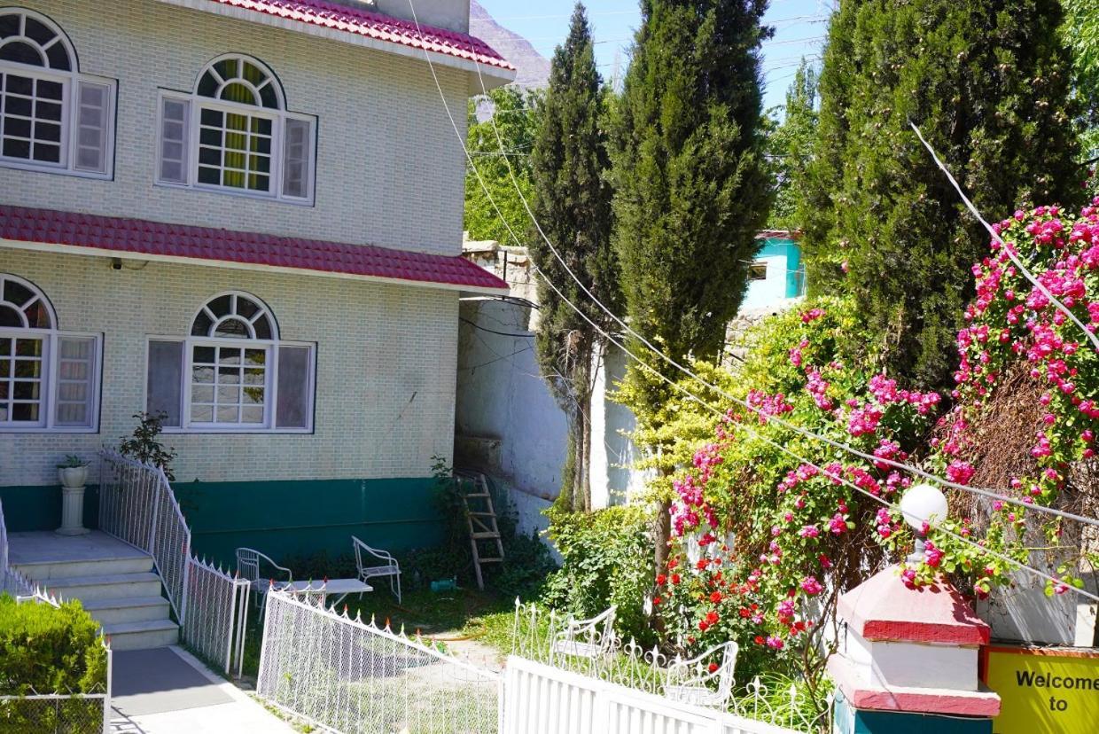 Hotel Dewanekhas Skardu Luaran gambar