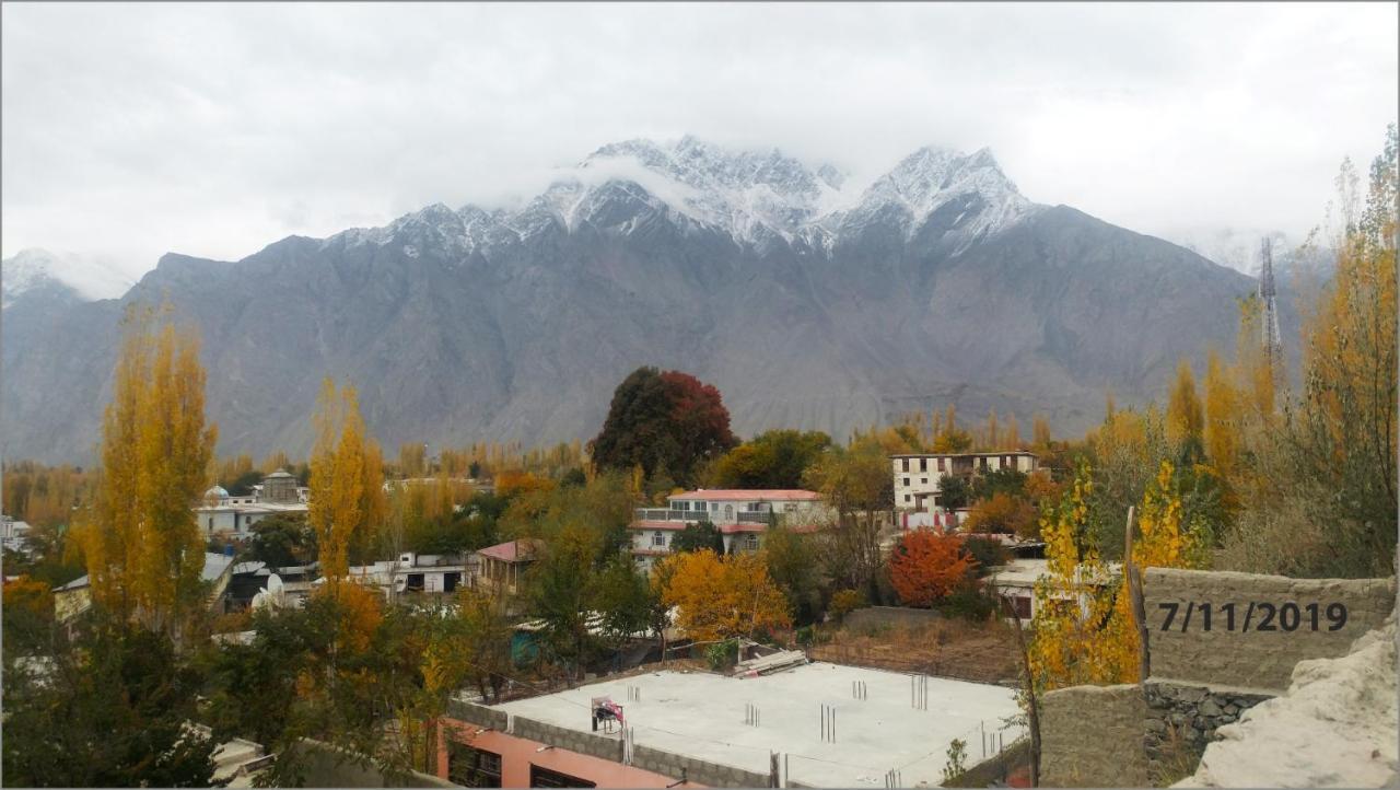 Hotel Dewanekhas Skardu Luaran gambar