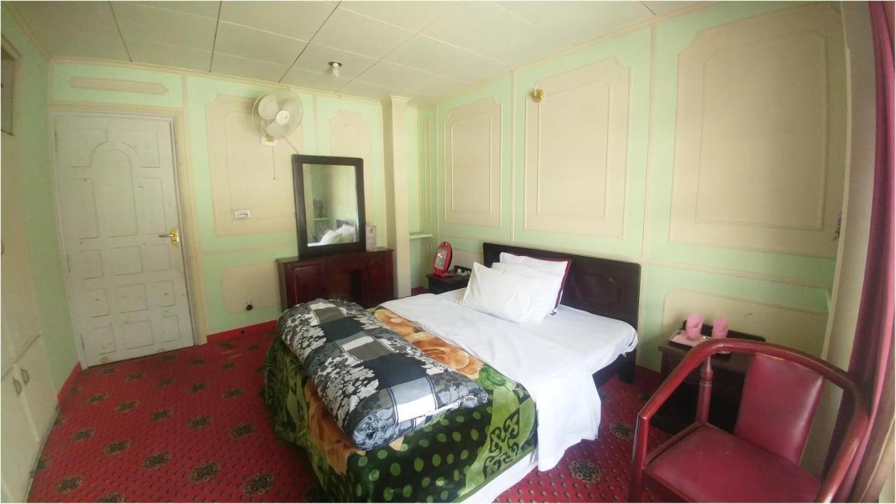 Hotel Dewanekhas Skardu Luaran gambar